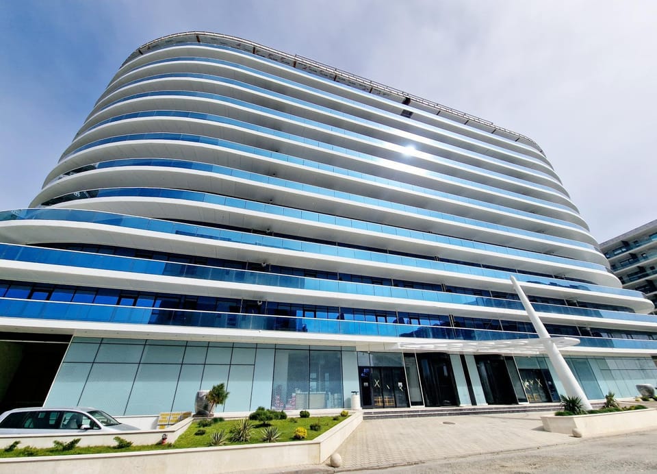 eMenTi DeLuxe Apartment in Constanța County