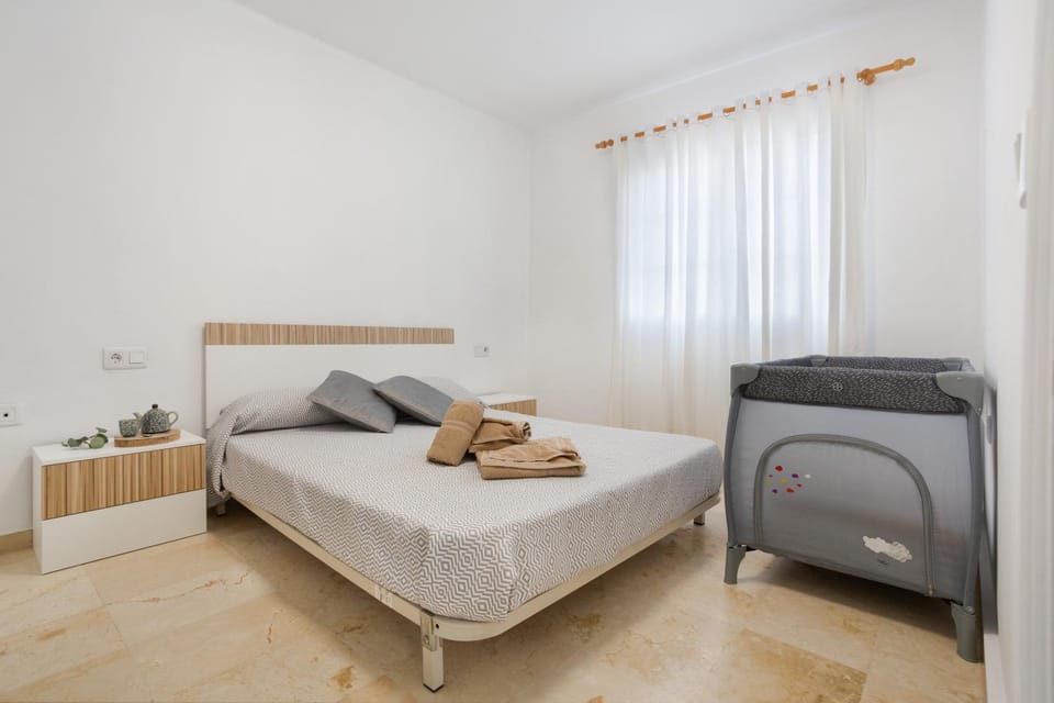 Living room, Bedroom
