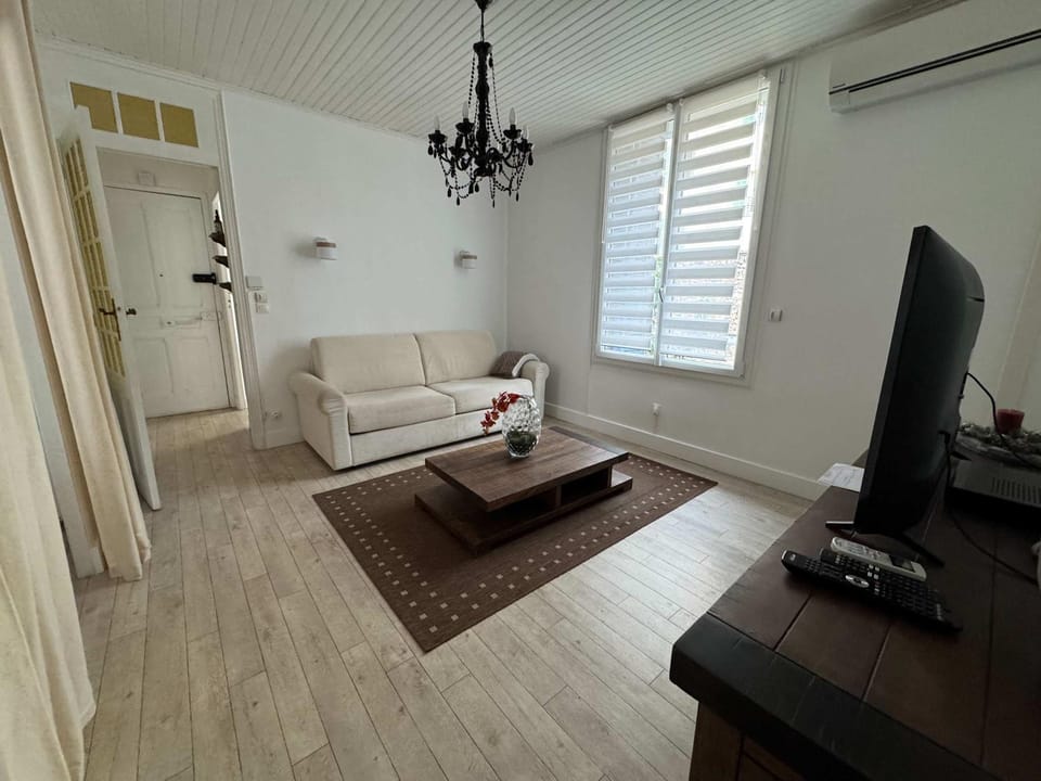 C090 Appartement confortable proche du Suquet et du Palais des festivals Apartment in Cannes
