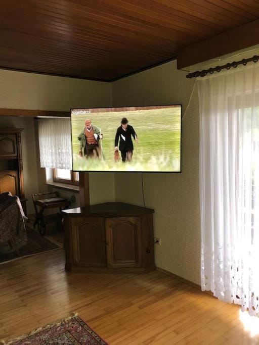 Communal lounge/ TV room, TV and multimedia, Evening entertainment