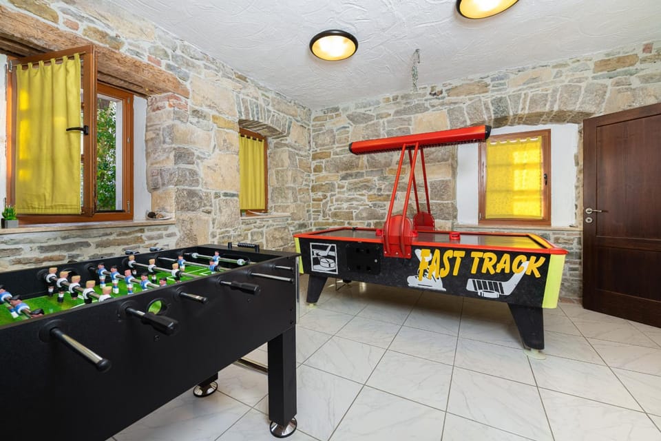 Villa Denis Village in Central Istria for 28 people pet friendly complex of 4 stone houses Villa in Istria County