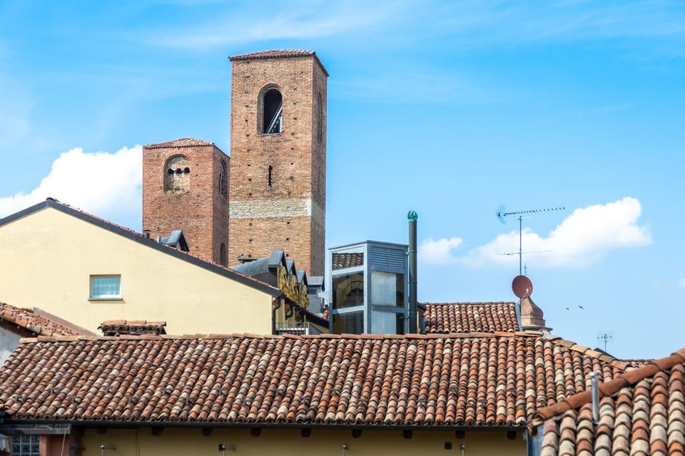 Hostdomus - Palazzo Stupino Apartment in Piedmont