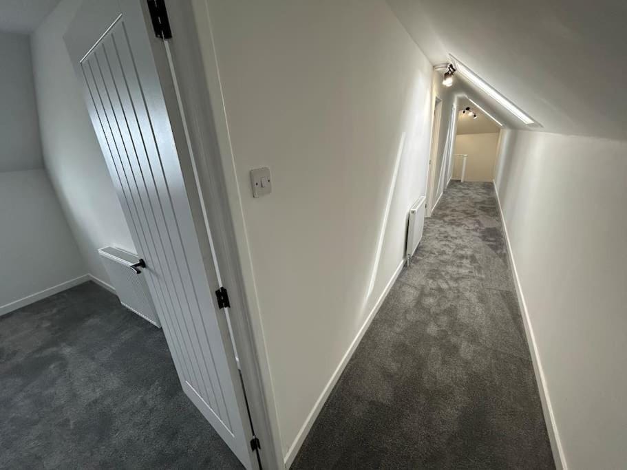 Modern 3 bedroom house, Mossbank House in Scotland
