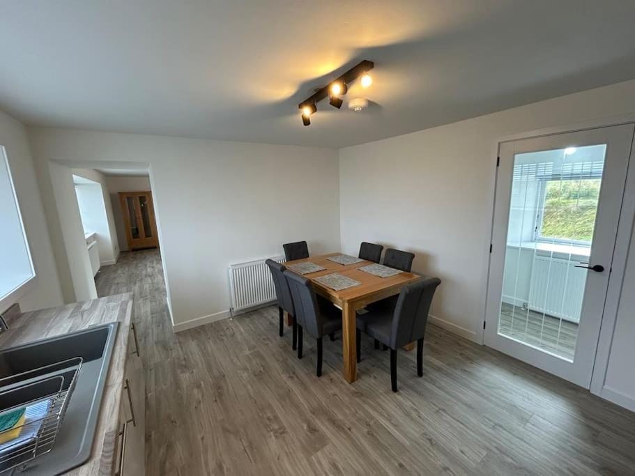 Modern 3 bedroom house, Mossbank House in Scotland
