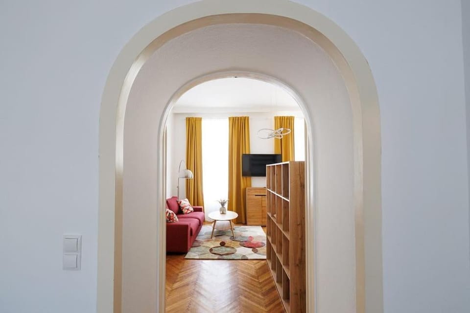 Living room, Photo of the whole room
