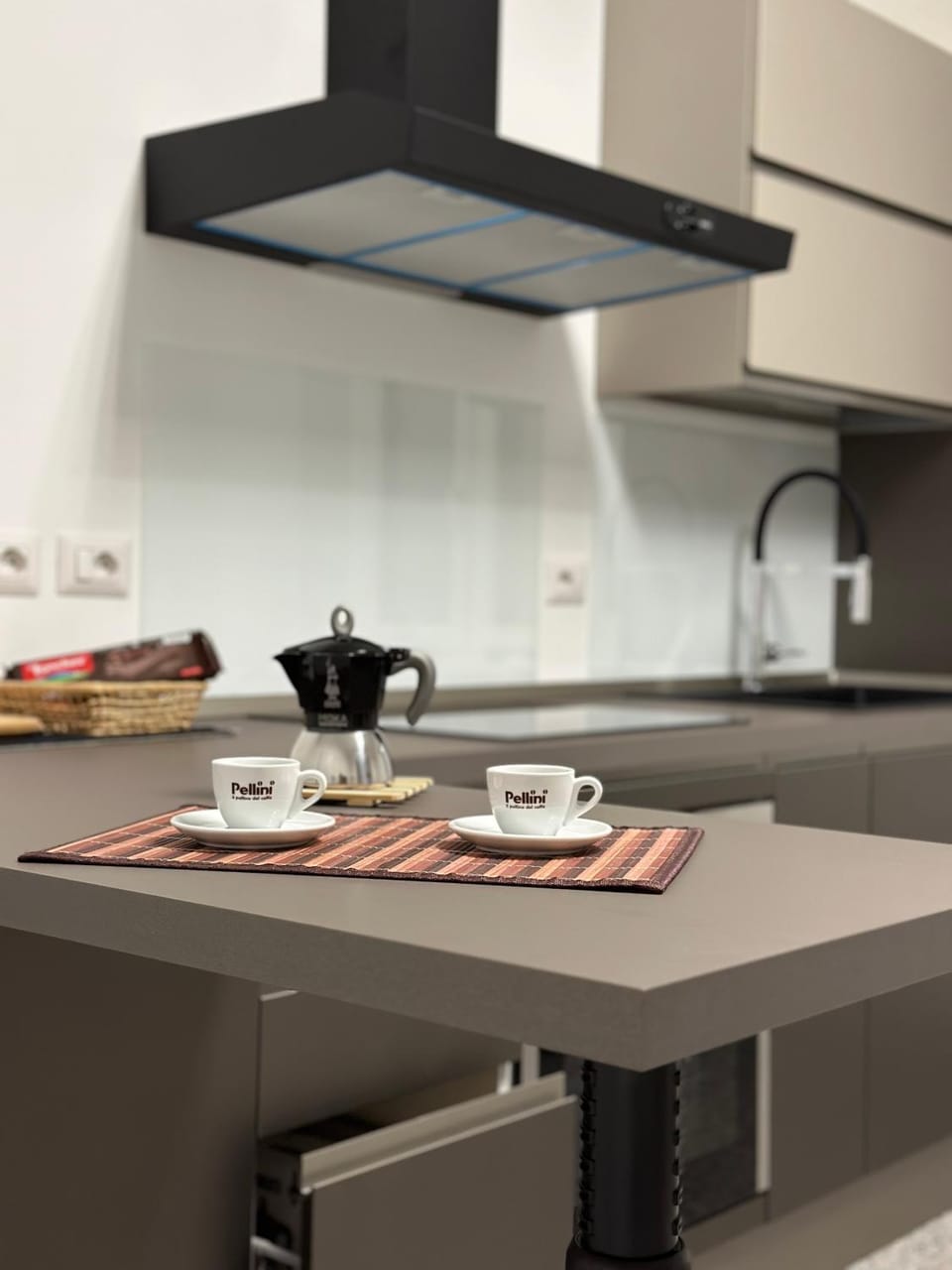 Coffee/tea facilities, Kitchen or kitchenette