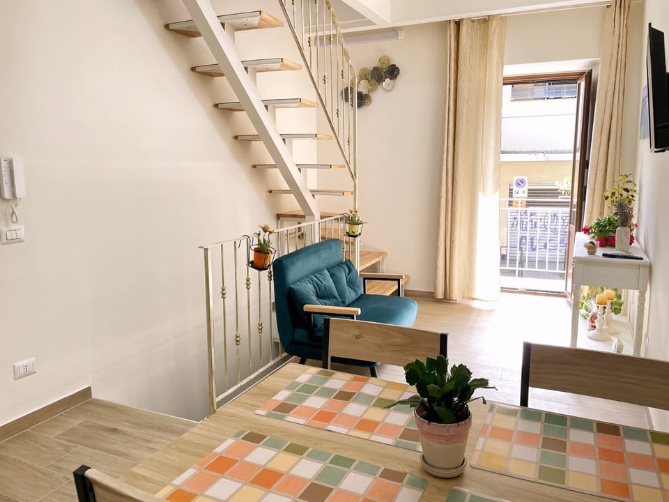 Balcony/Terrace, Dining area