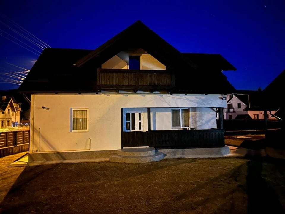 Property building, Night