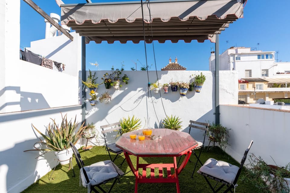 CH7 Plaza San Francisco con Terraza compartida Apartment in Seville