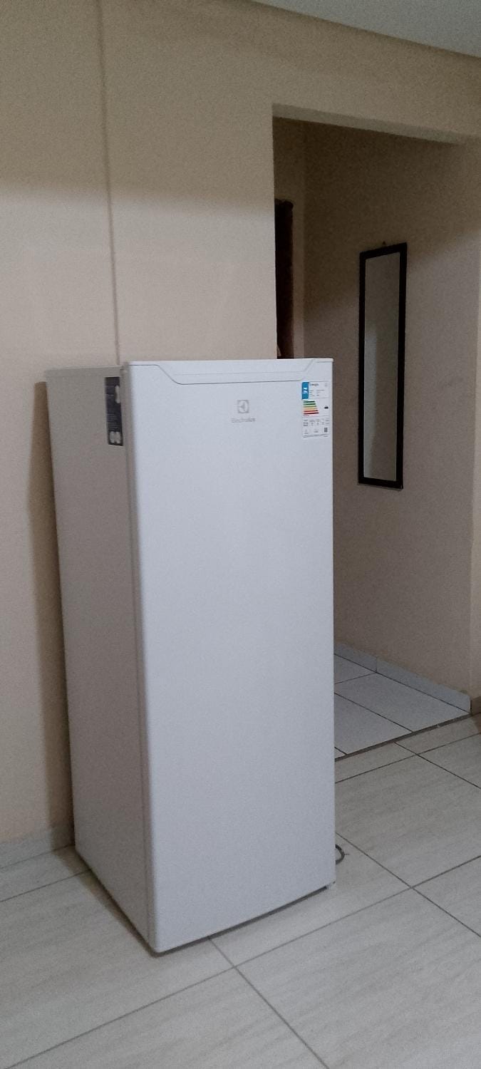 Kitchen or kitchenette, oven