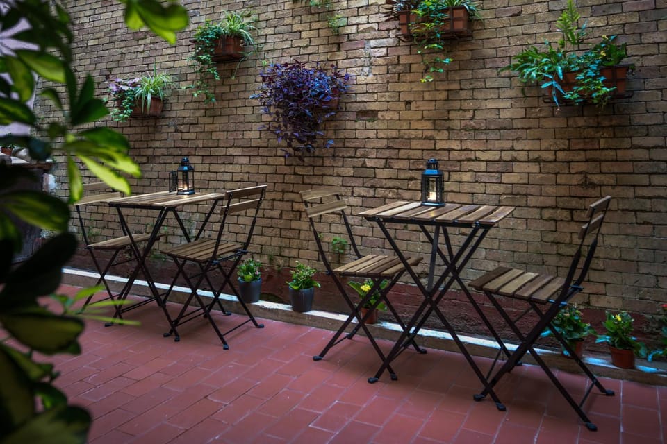 Patio, Day, Balcony/Terrace
