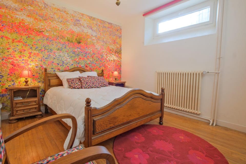 Living room, Bedroom