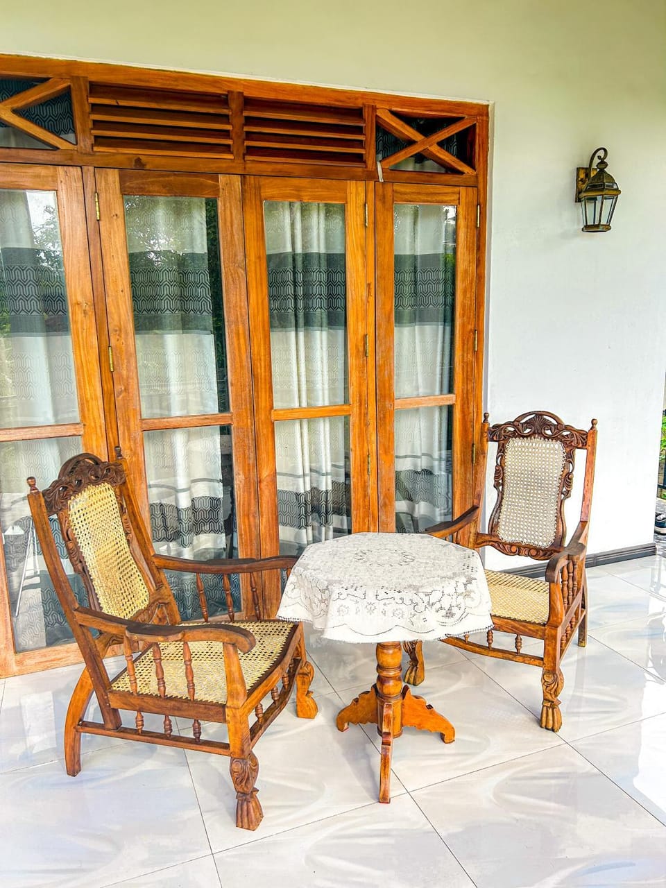 Patio, Day, Seating area