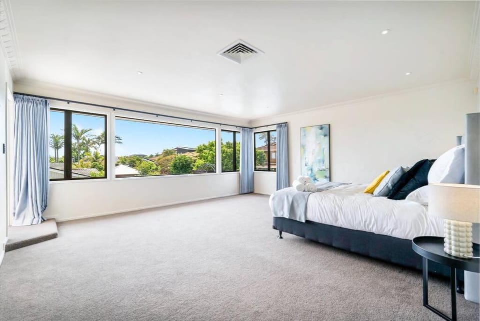Luxe Splash R,Piano,Pool,Spa,Sauna,Snooker Apartment in Auckland