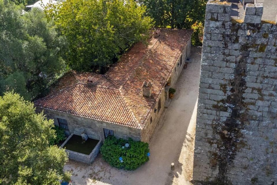 Casas da Torre Medieval - by Proguest House in Viana do Castelo District, Portugal