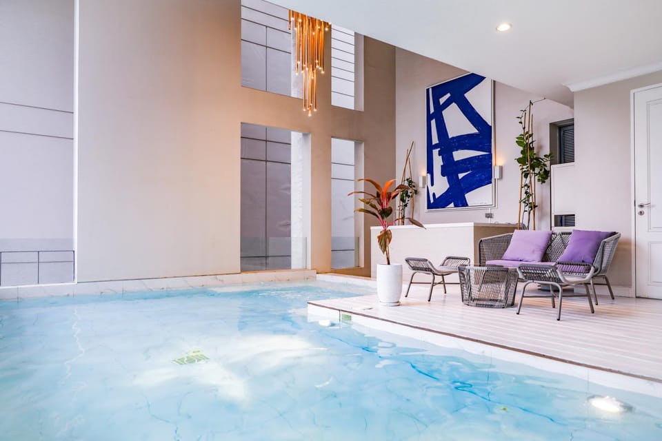 Pool view, Swimming pool, Swimming pool, sunbed