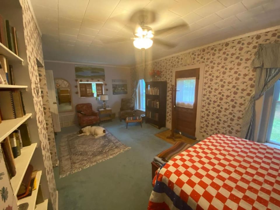 Lakeview Farmhouse with Beach Access Farm Stay in Brighton