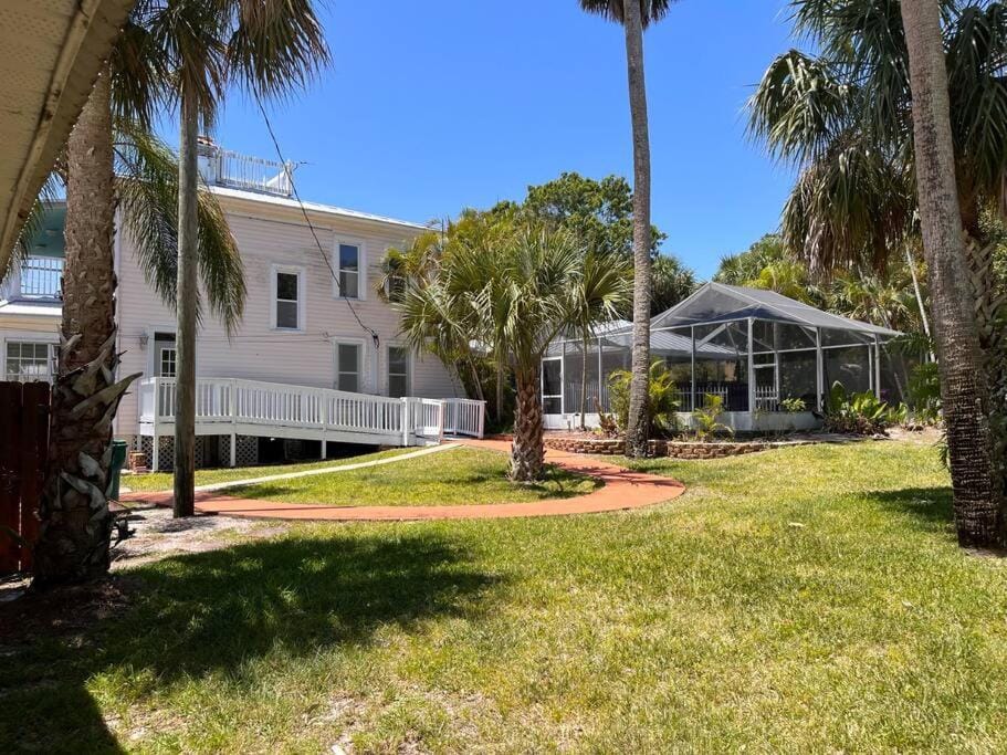 Historic Braddock House House in Sebastian
