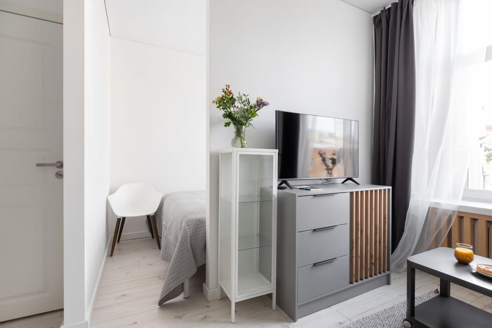 TV and multimedia, wardrobe