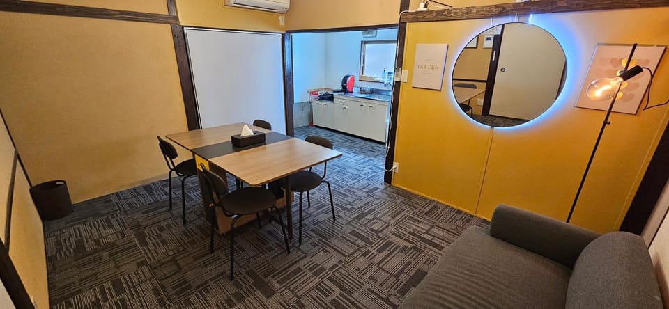 無料駐車場付き 広々一軒家を最大5名様に貸し出し 家禄亭 Bed and Breakfast in Japan