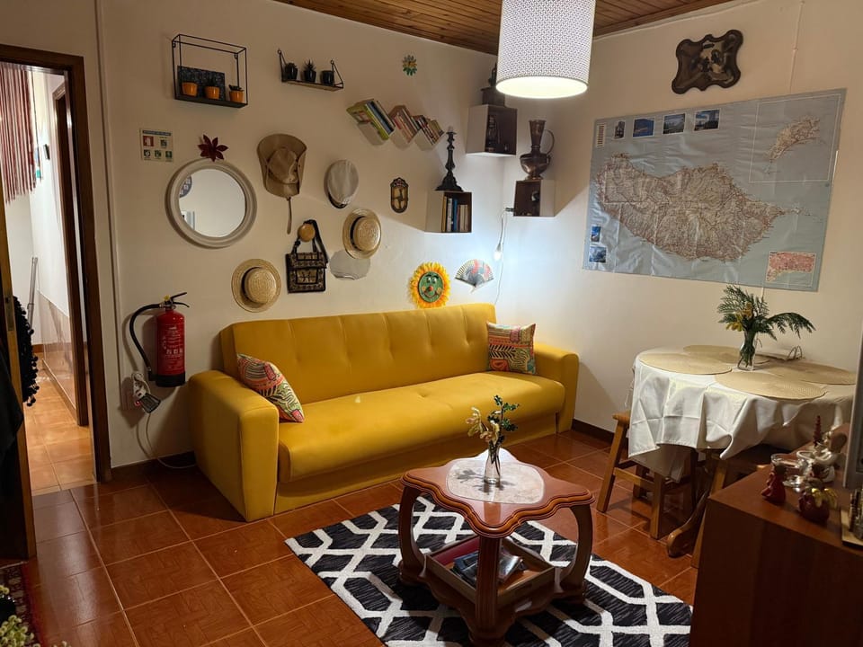 House in Camara de Lobos Apartment in Câmara De Lobos
