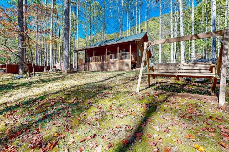 Carrie’s Cabin Cabin in Tennessee