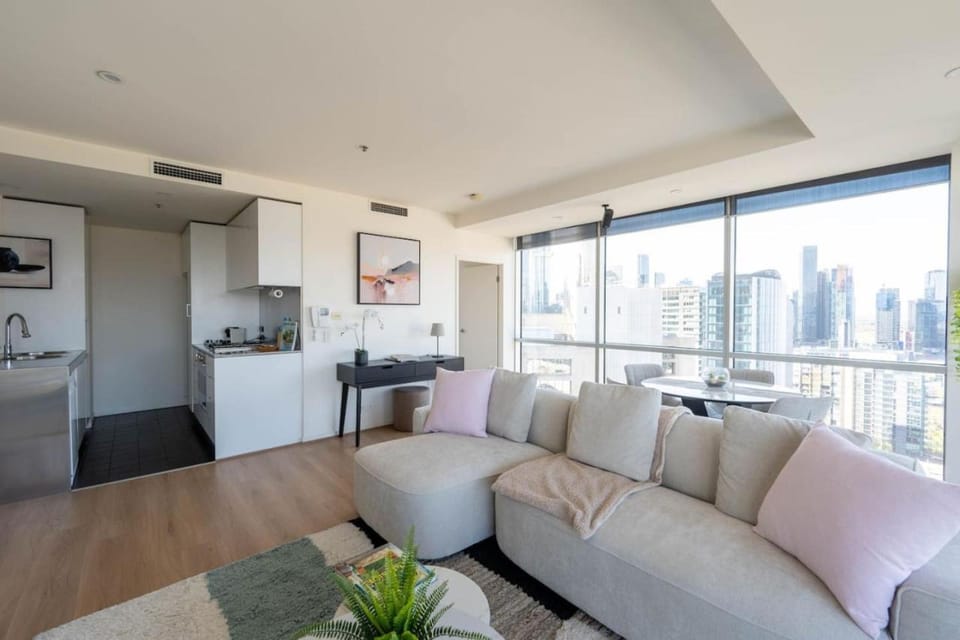 Day, View (from property/room), Kitchen or kitchenette, Living room, Seating area, Dining area, oven, stove