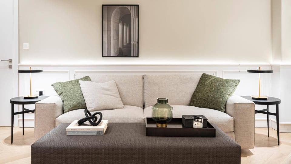 Living room, Seating area