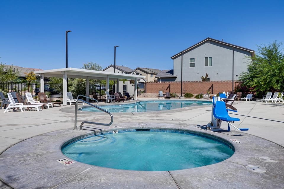 28 Mi to Zion Natl Park Modern Washington Home House in Washington