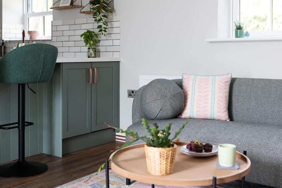 Ivy Mews Barn in Village Sleeps 2 House in Scarborough