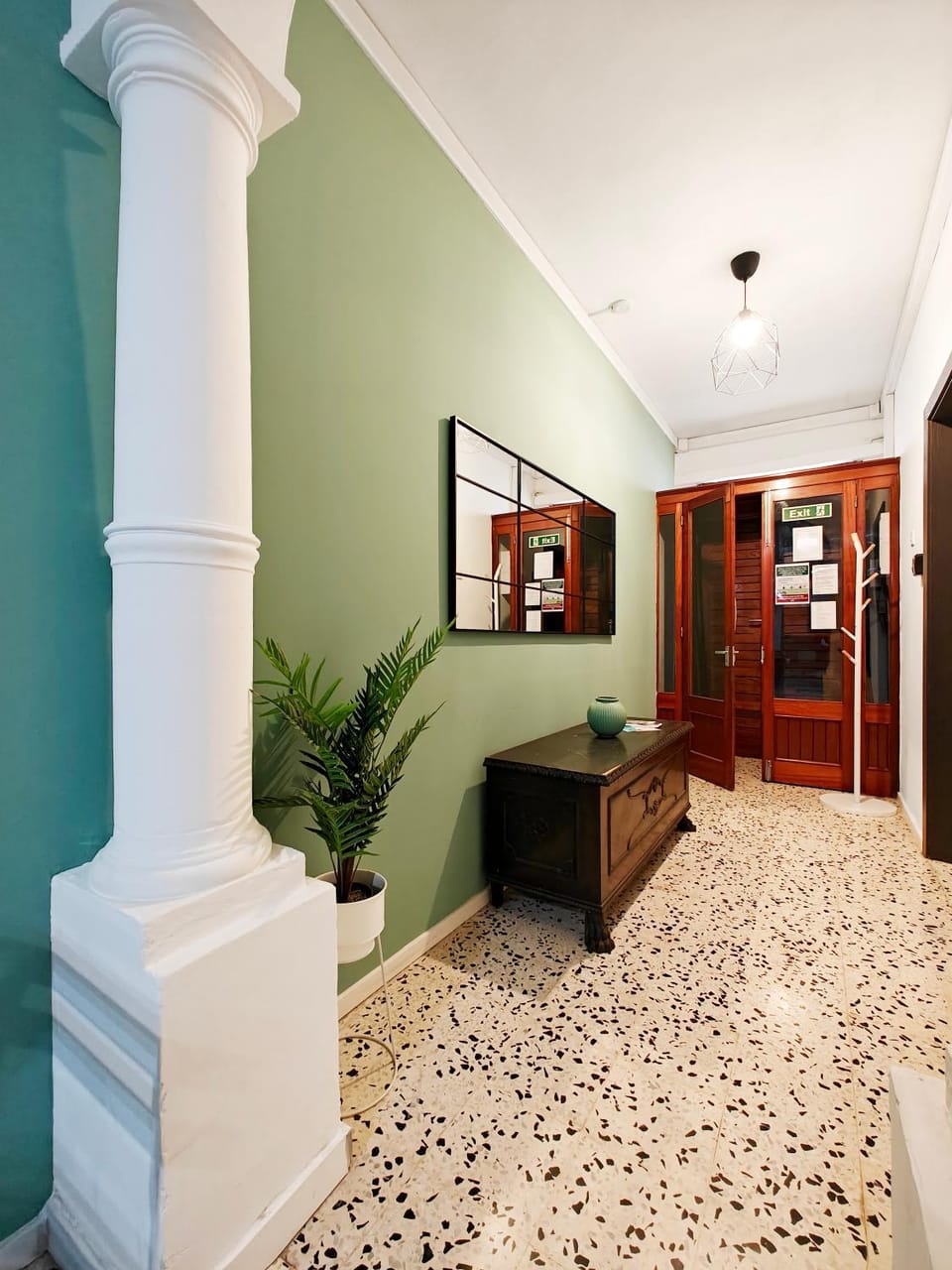 Property building, Decorative detail