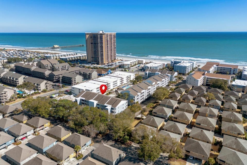 Pelican Landing Unit 330 - Ocean view Apartment in South Carolina