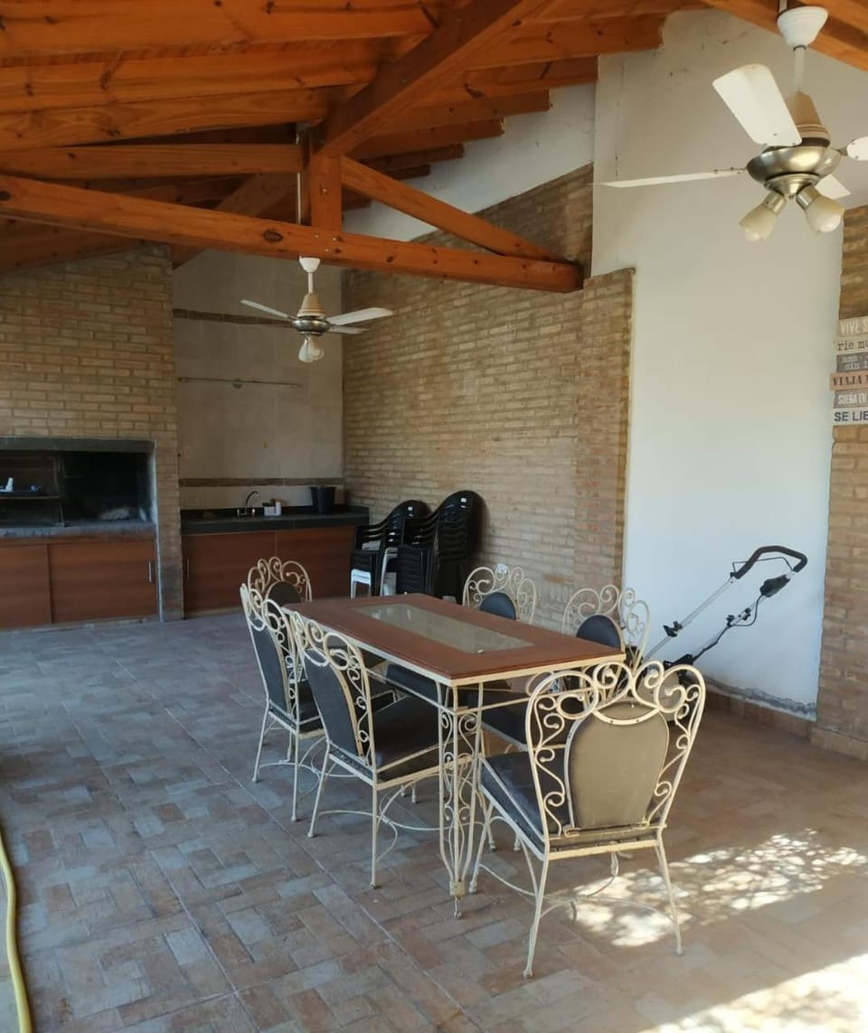 Katy House in Santiago del Estero