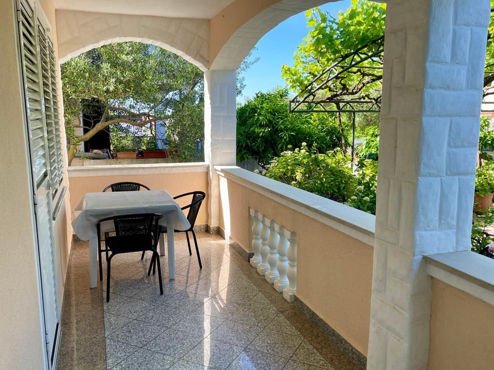 Balcony/Terrace, Seating area, Dining area