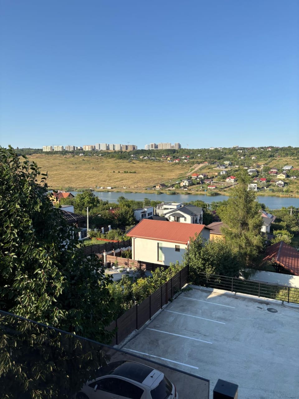 Lake View Apartment Iasi Apartment in Moldova