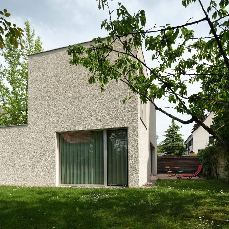 Property building, Patio, Garden