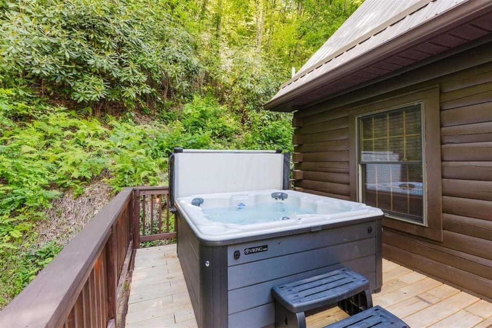 Wally`s Kabin House in Swain County