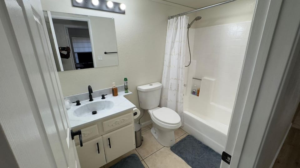 Oasis Hm near Rancho Vista- Shared Hm Vacation rental in Palmdale