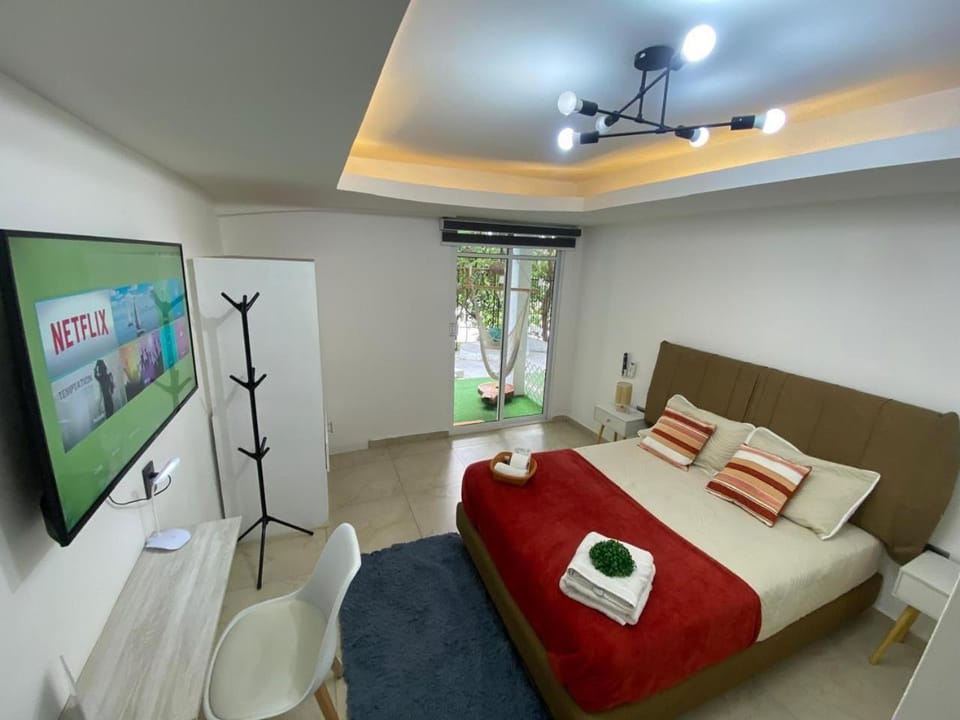 Natural landscape, Bathroom, TV and multimedia, Garden view, air conditioner
