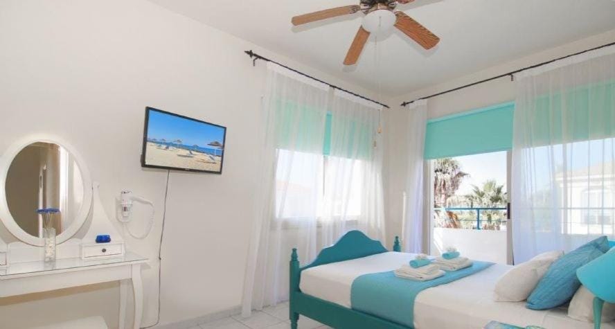 Sonja Villa in Paralimni