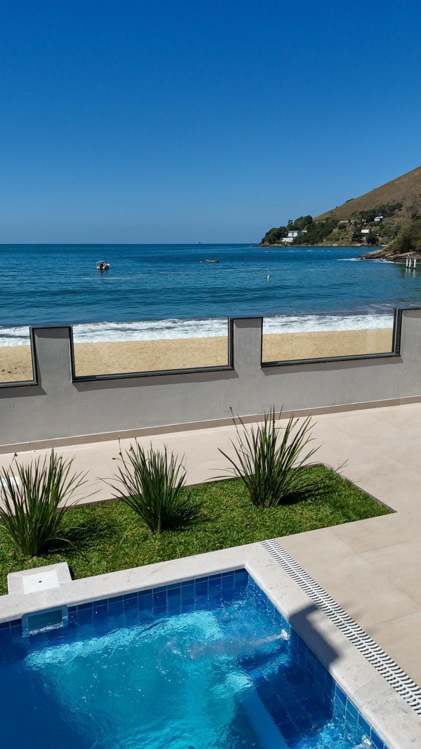 Sea view, Swimming pool, sunbed