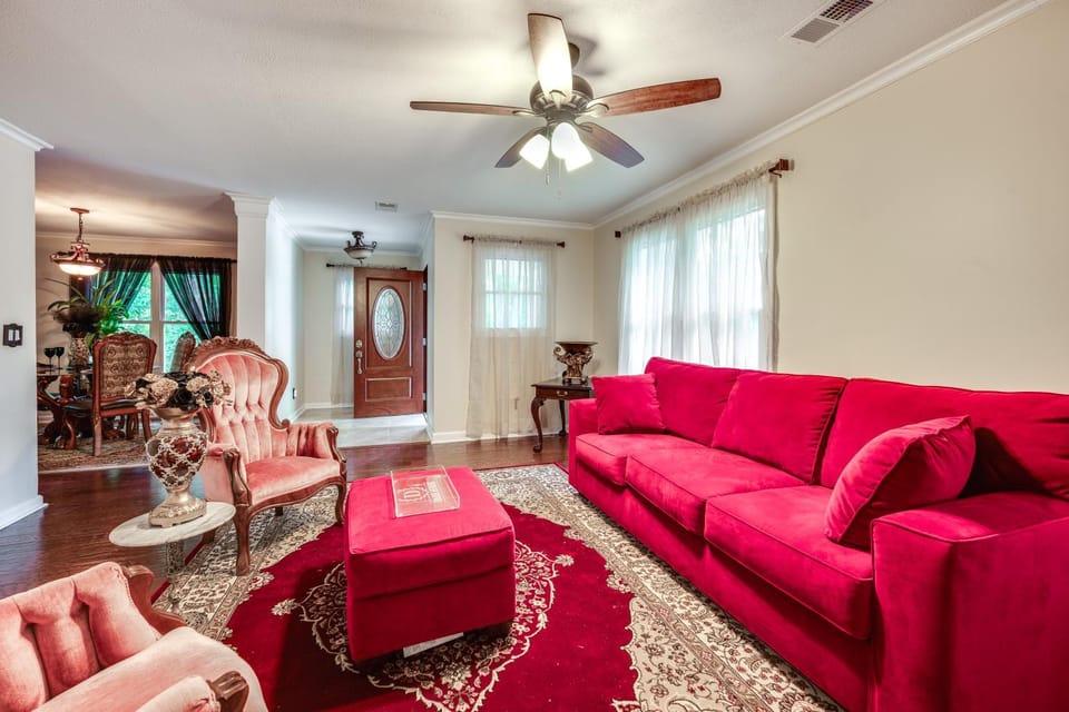 Home w/ Decks & River Access in Mt Gilead! House in Lake Tillery