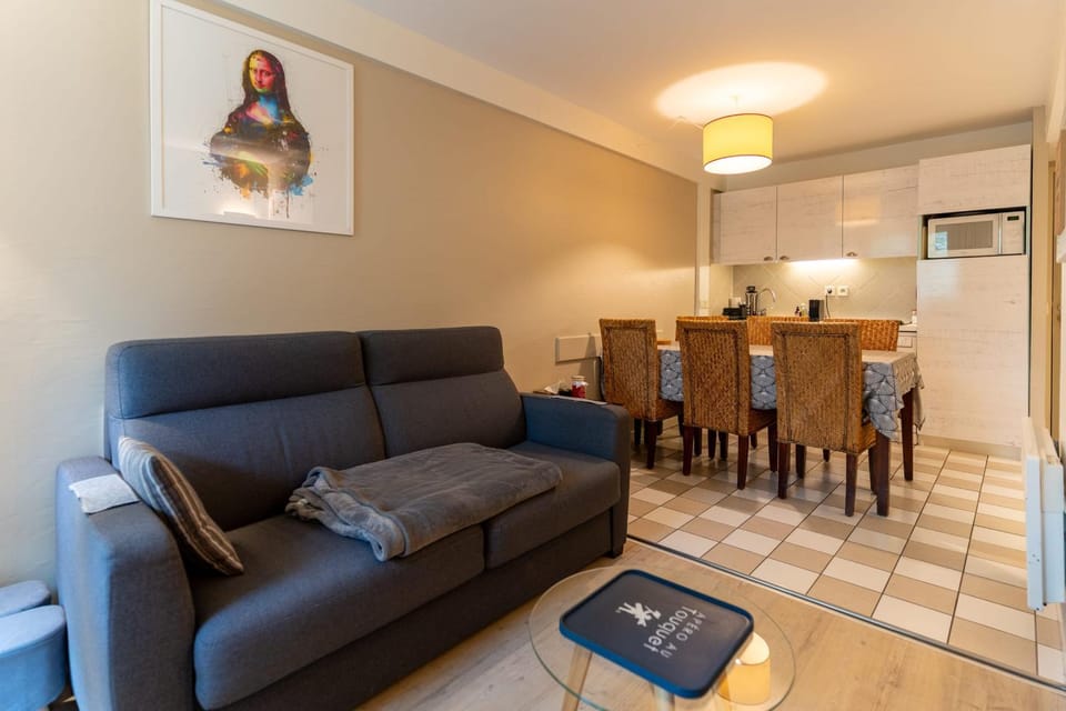 Appt 2 pièces cabine 6 pers avec piscine tennis parking gratuit 217 Cabin in Hauts-de-France