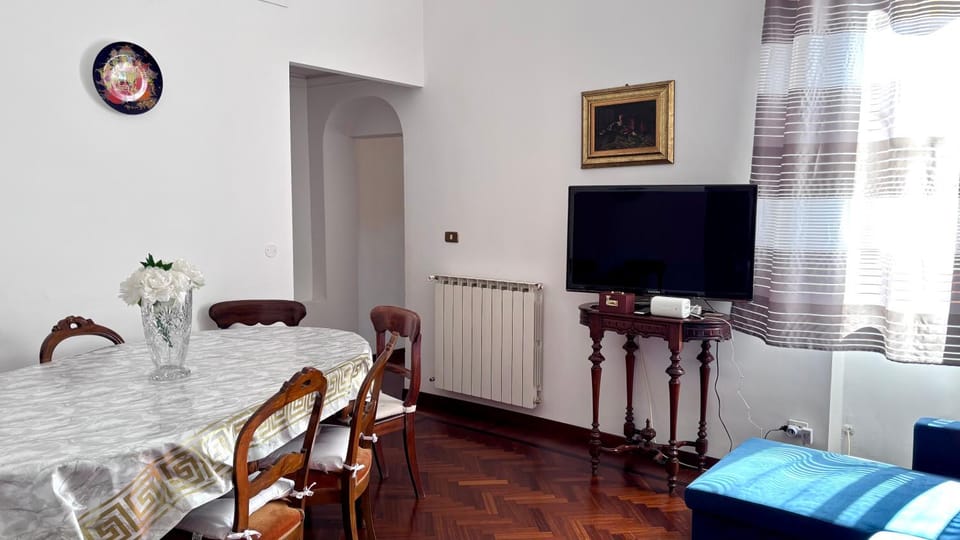 Rome Historic Center Stylehouse 5th Floor Apartment in Rome