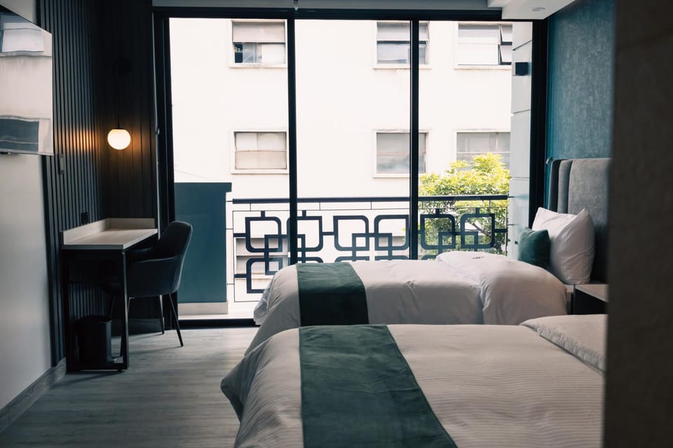 Bed, Balcony/Terrace