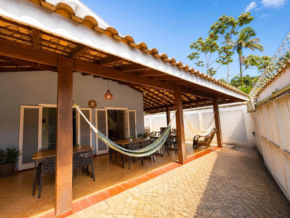 Pousada Casa Contos de Minas Vacation rental in Ubatuba