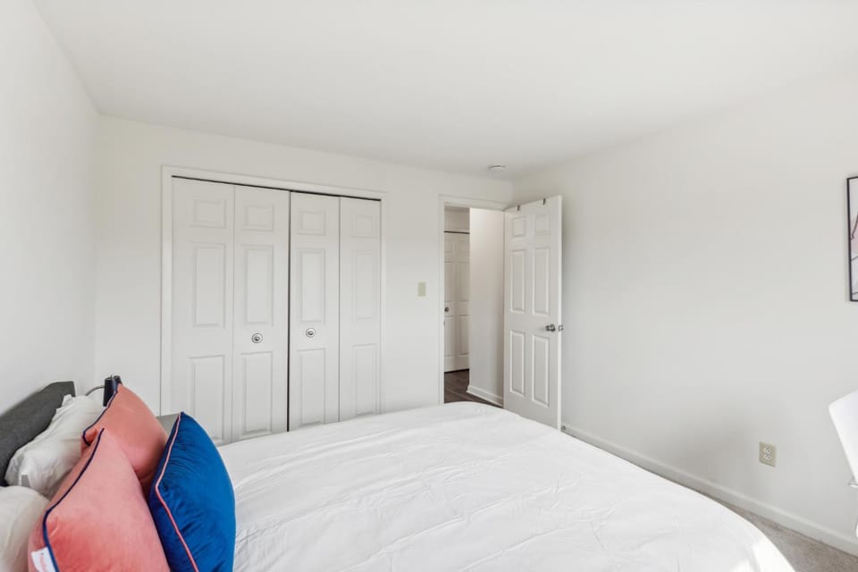 Midtown 3603 I Cozy & Comfy I Free Parking Apartment in Parma