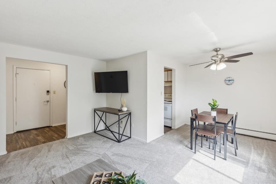 Midtown 3605I Cozy & Comfy I Free Parking Apartment in Parma