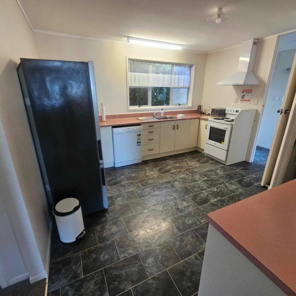 Aroha Island Eco Retreat House in Northland