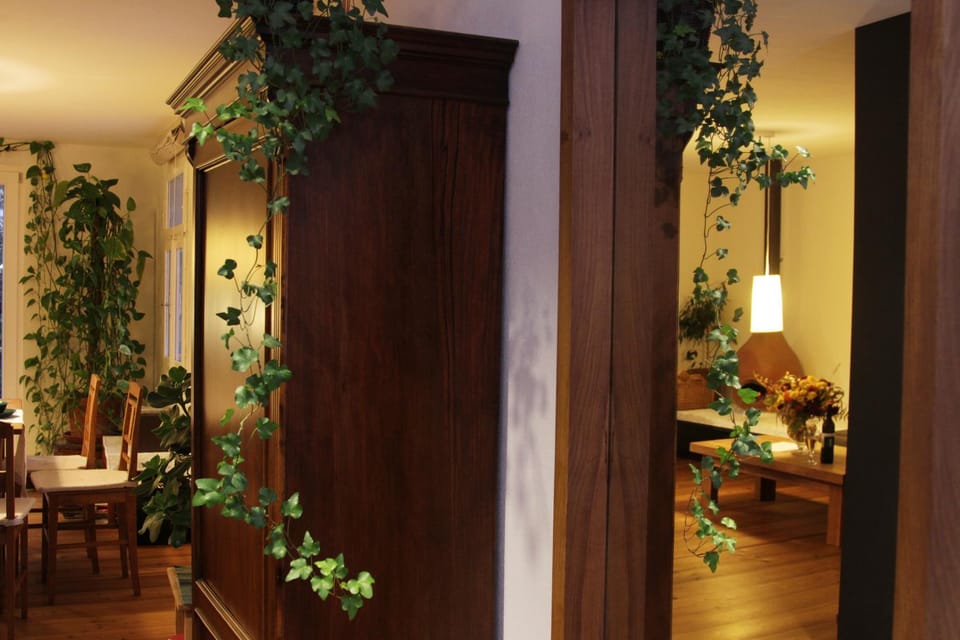 View (from property/room), Living room, Photo of the whole room, Decorative detail, Decorative detail